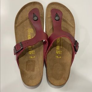New Birkenstock red leather Gizeh thong sandals